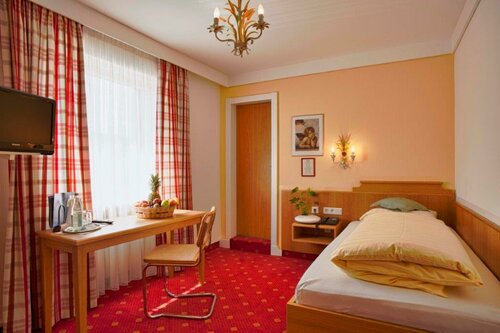 Гостиница Hotel Mayer Superior в Гермеринге