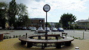 Городские часы (Volgograd Region, Zhirnovsk, ulitsa Lenina), atracción
