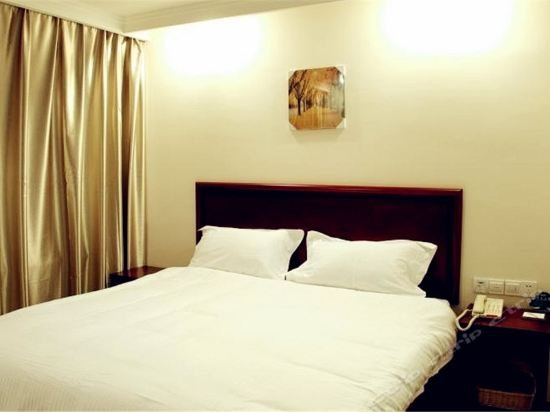 Фото GreenTree Inn Changzhou Chunqiuyancheng Express Hotel