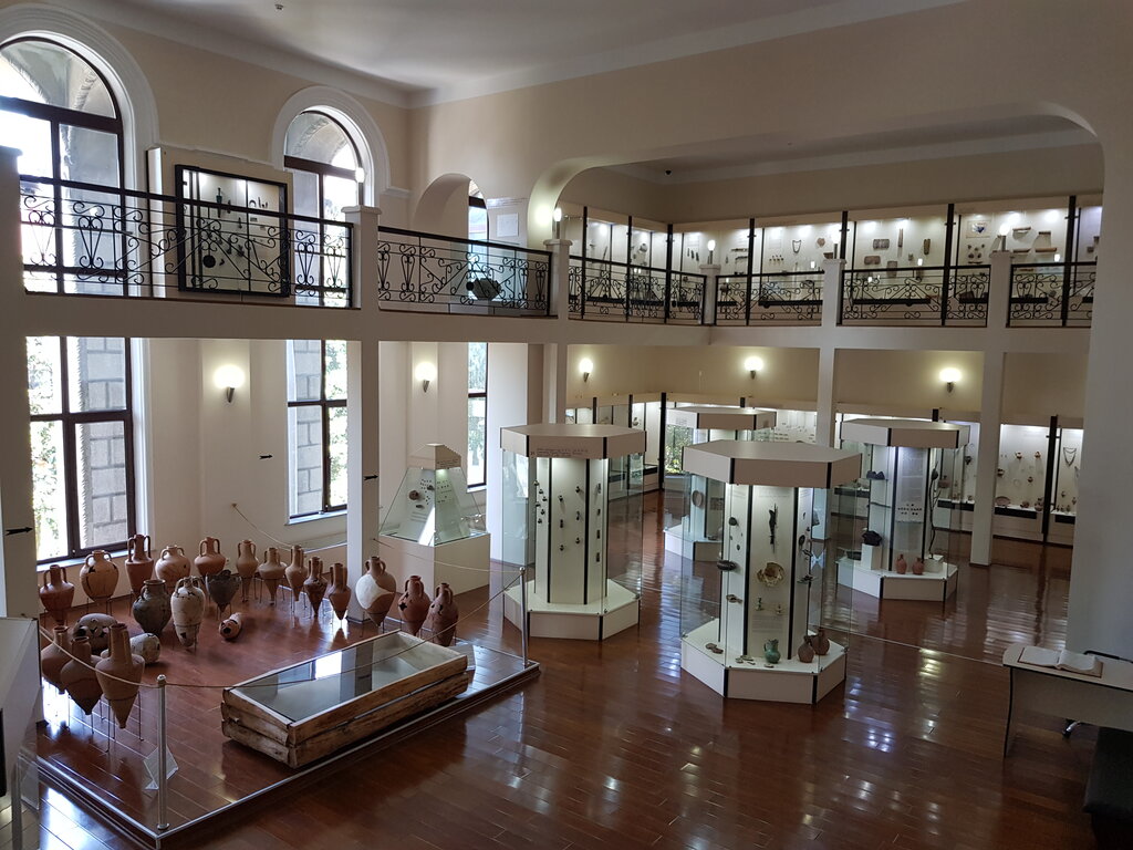 Музей Батумский археологический музей, Батуми, фото
