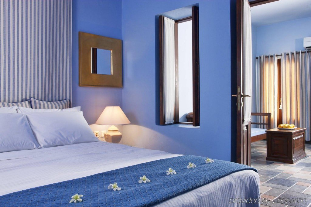 Фото Cosmopolitan Suites