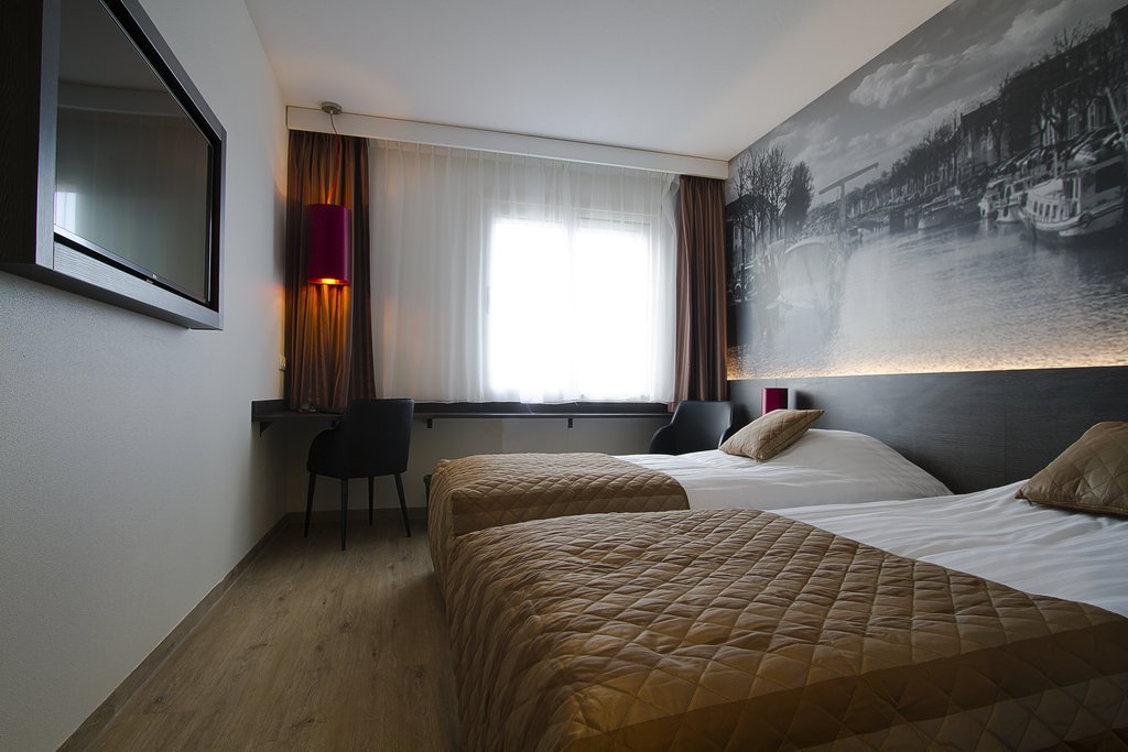 Фото Bastion Hotel Rotterdam Zuid