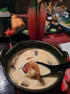 Tokyo sushi bar (Ussuriysk, Komsomolskaya ulitsa, 28), restaurant