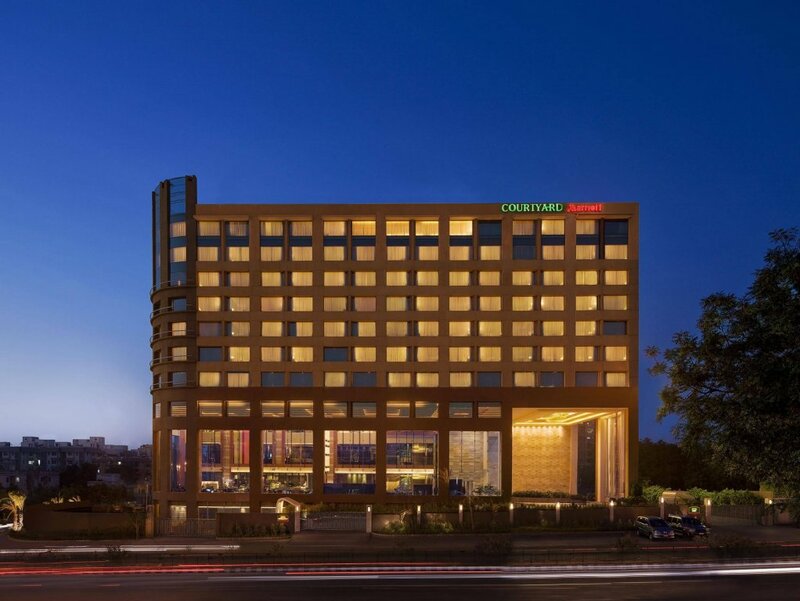 Гостиница Courtyard by Marriott Ahmedabad в Ахмадабаде
