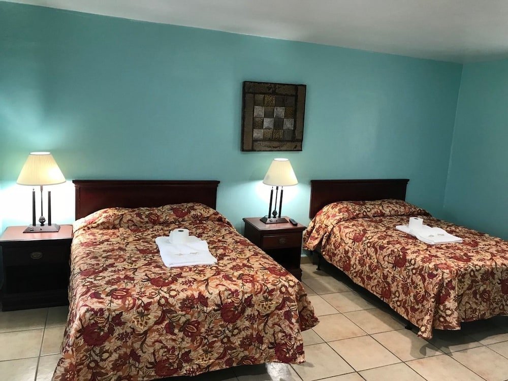 Фото Skylark Motel