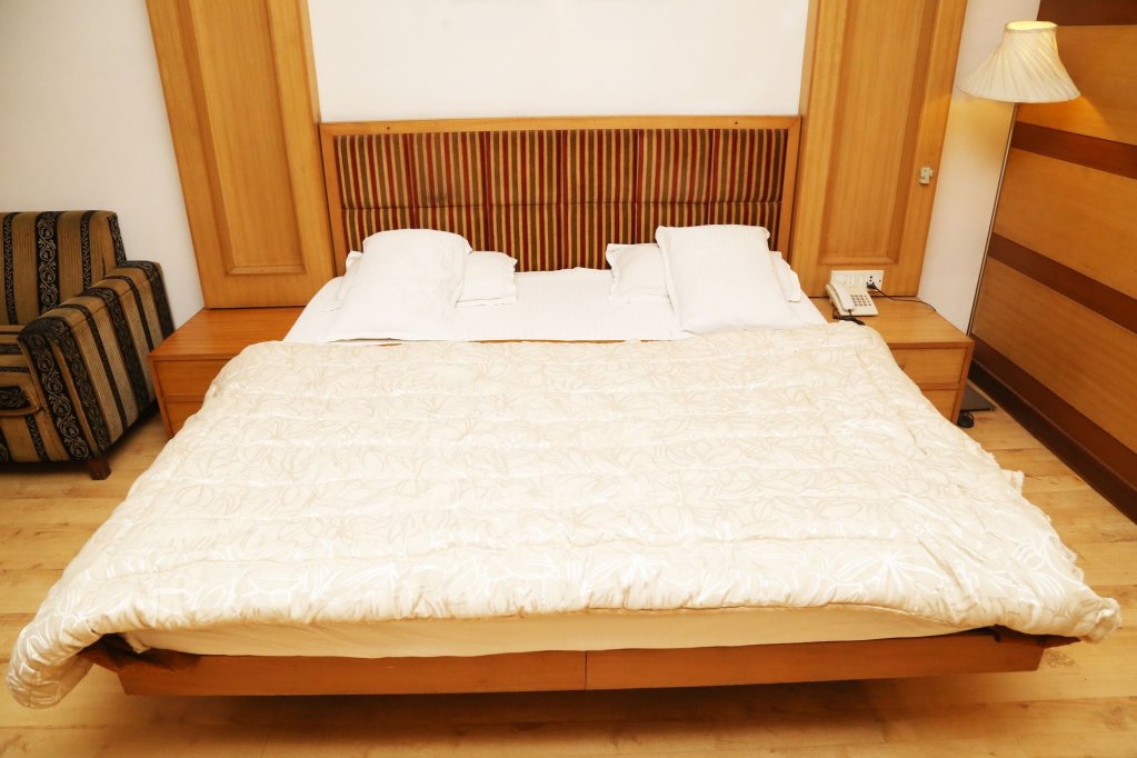Фото Hotel H26