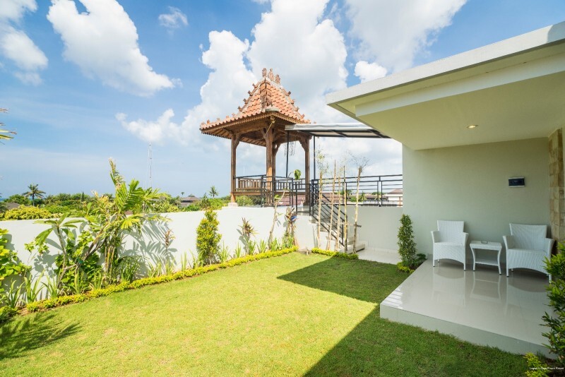 Фото Legian Village Hotel