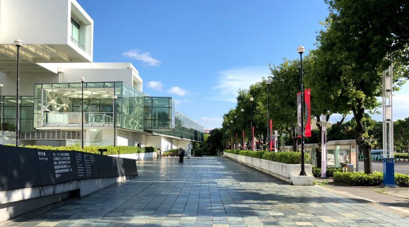 Фото The Riviera Hotel