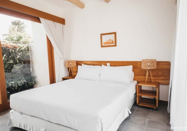 Фото Easy Surf Camp