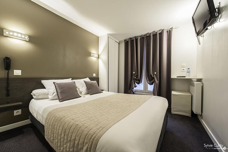 Фото Un Hôtel sur le Port