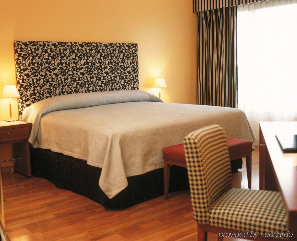 Фото Nh Cordoba Panorama