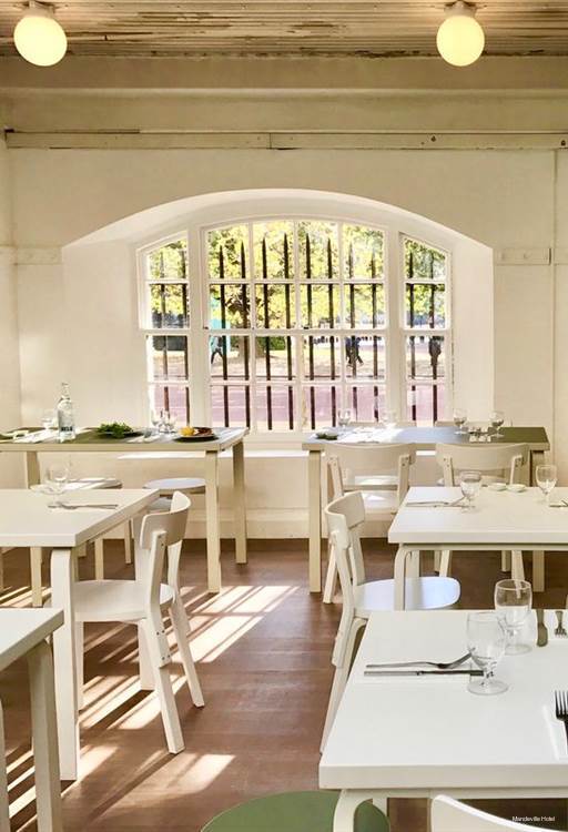 Фото The Mandeville Hotel