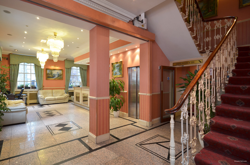 Фото отеля 2