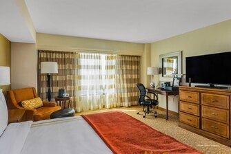 Фото Marriott Anchorage Downtown