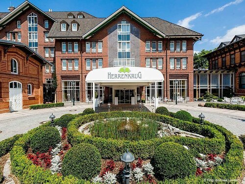 Внешний вид отеля Dorint Herrenkrug Parkhotel Magdeburg в Магдебурге, фото 1