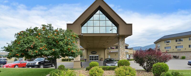 Фото Prestige Hudson Bay Lodge & Conference Centre