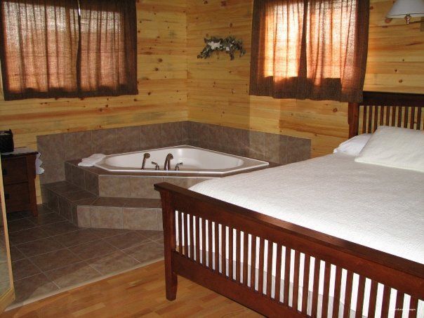 Фото Swept Away Cottages