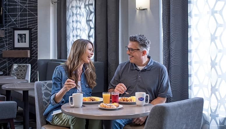 Фото Hampton Inn by Hilton Ottawa