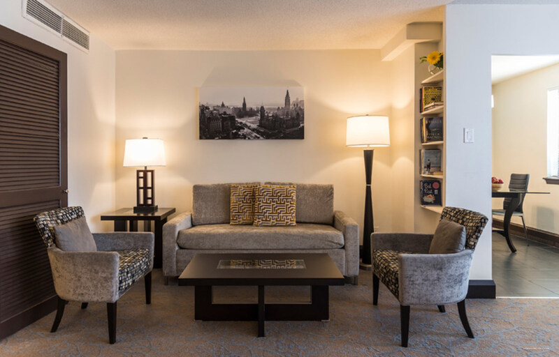 Фото Ottawa Embassy Hotel & Suites