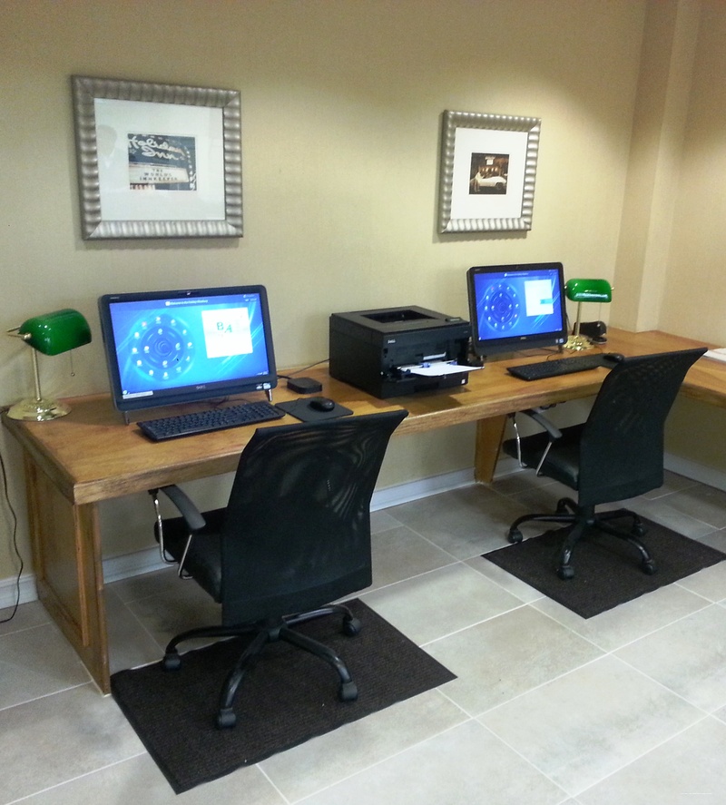 Фото Holiday Inn Westbury - Long Island, an Ihg Hotel