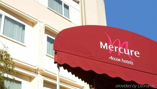 Гостиница Mercure Paris Sud Les Ulis