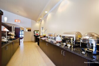 Фото Sonesta Es Suites Reno