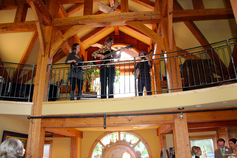 Фото Talus Rock Retreat