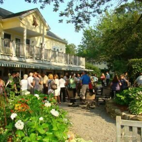 Внешний вид отеля Stonecroft Country Inn в Ледиарде, фото 1