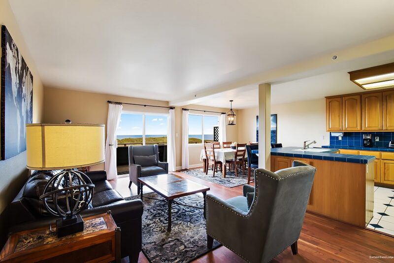 Фото Surf & Sand Lodge