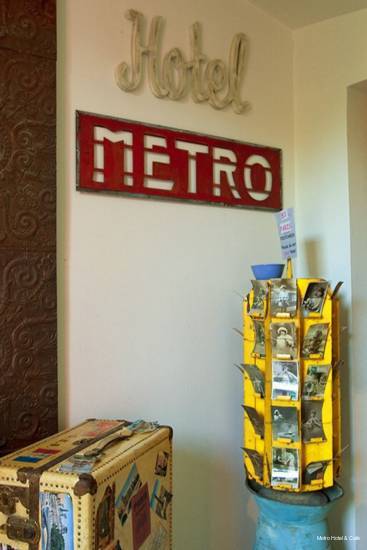 Фото Metro Hotel and Cafe