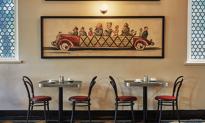 Фото The Pontchartrain Hotel