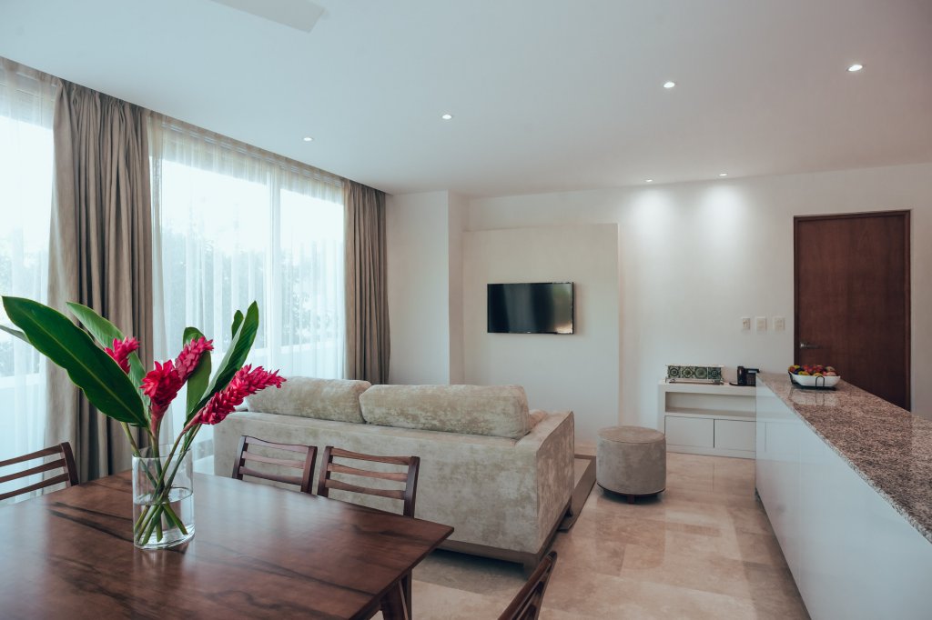 Фото Antera Hotel & Residences