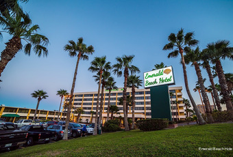 Фото Emerald Beach Hotel