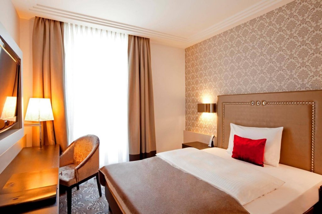 Фото Hotel Maximilian’s