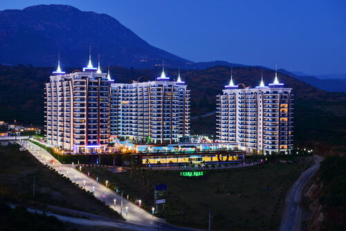 Гостиница Best Quality 5 Star Complex Azura Park 21 в Махмутларе