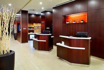 Фото Courtyard by Marriott Cleveland University Circle