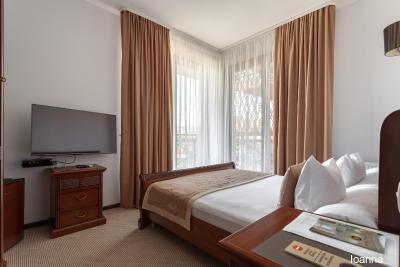 Фото Иоанна