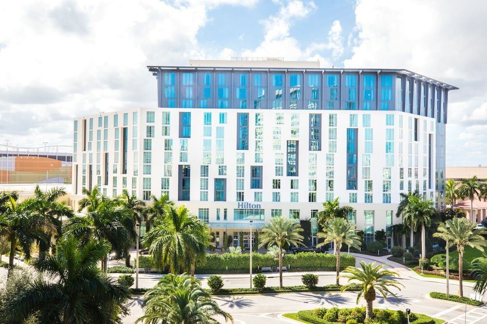 гостиница - Hilton West Palm Beach - Уэст-Палм-Бич, фото № 2.