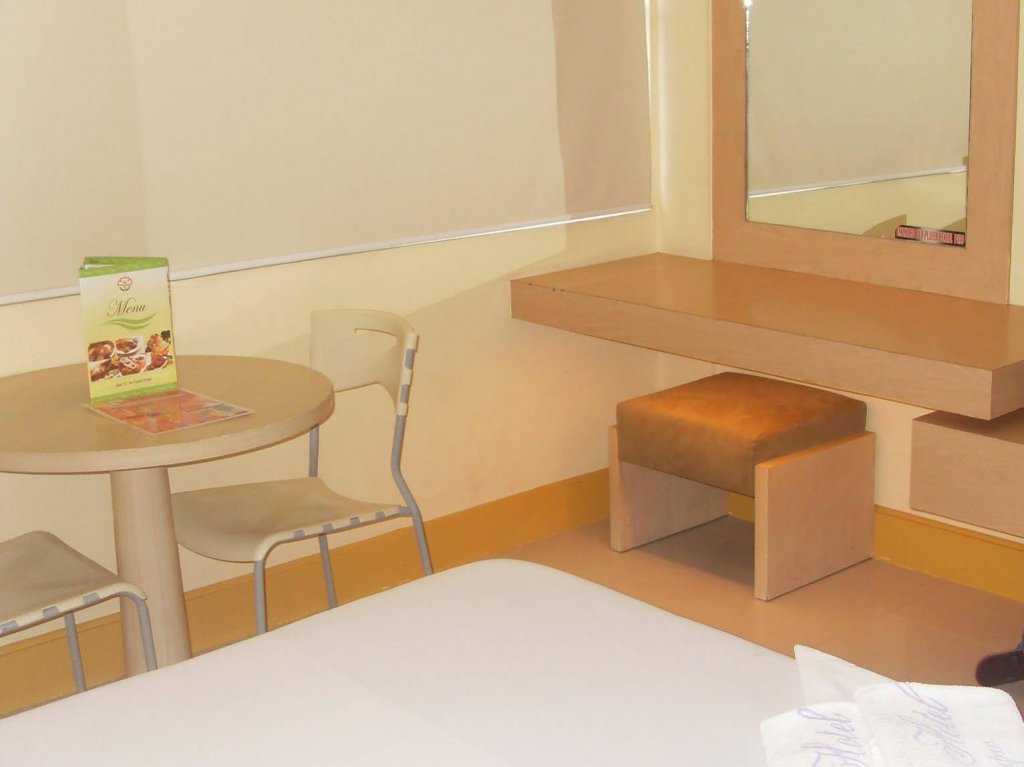 Фото Bedbox Hotel Dagupan