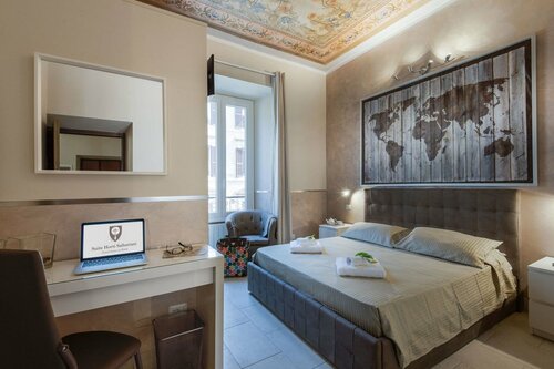 Re Luxury Accomodations