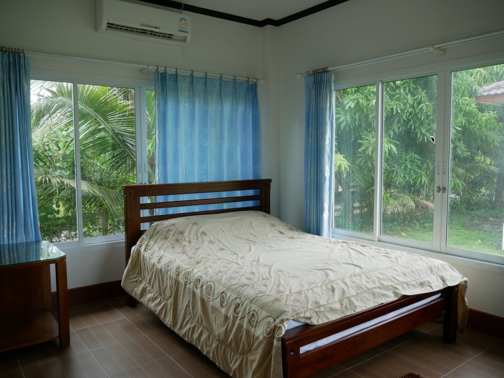 Фото Oyo 1036 Ban Bum Resort