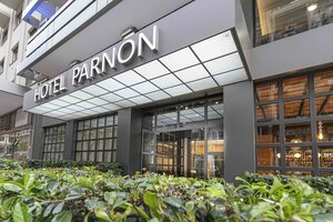Parnon Hotel
