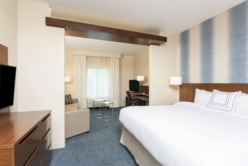 Гостиница Fairfield Inn & Suites by Marriott Indianapolis Carmel