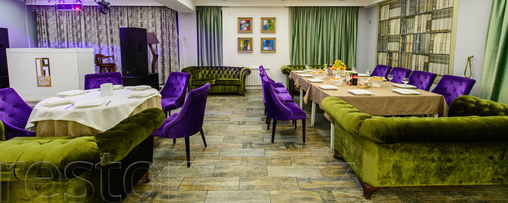 Bar, pub Green Doorf, Chimkent, photo