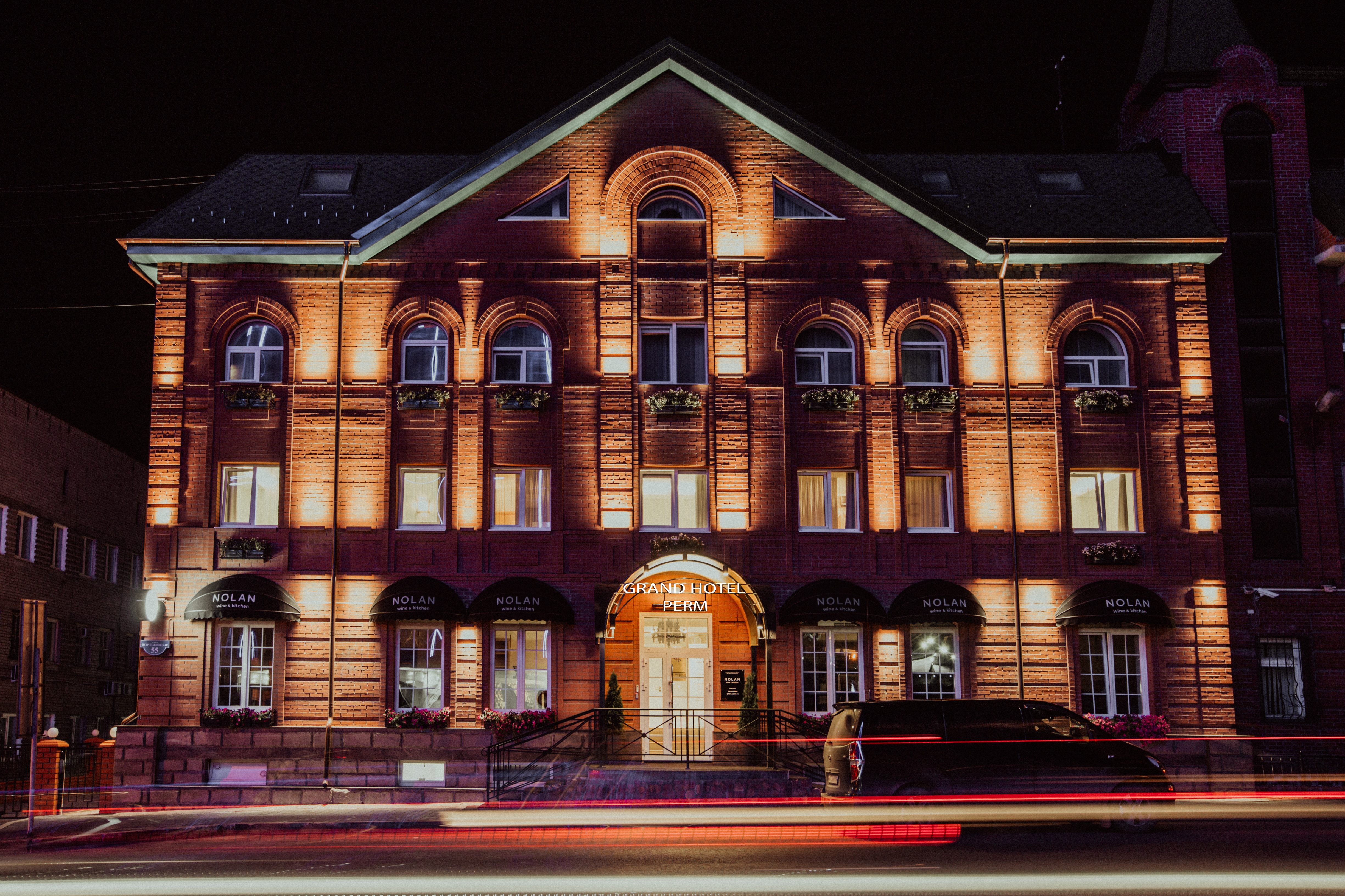 Фото отеля 1