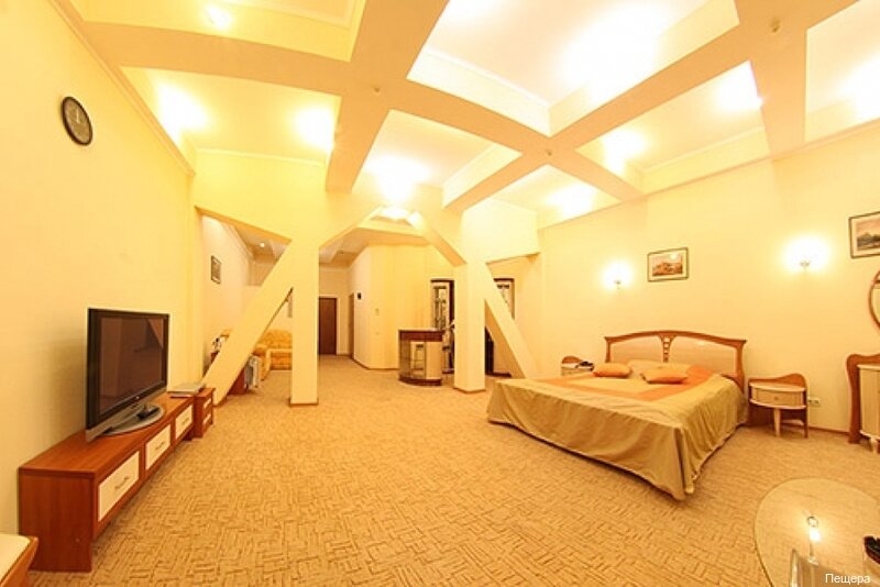 Гостиница пещера алушта