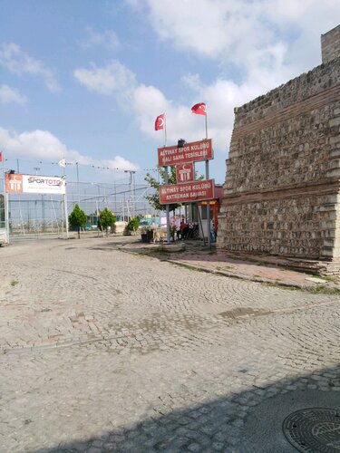 altinay hali saha stadyum defterdar mah savaklar cad no 12 eyupsultan istanbul turkiye yandex haritalar