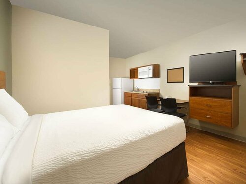 Гостиница WoodSpring Suites Fort Wayne
