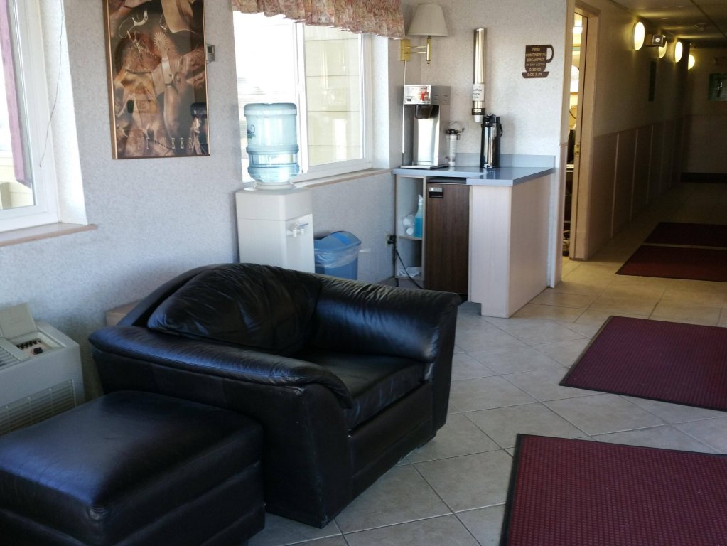 Фото SureStay Hotel by Best Western Wells