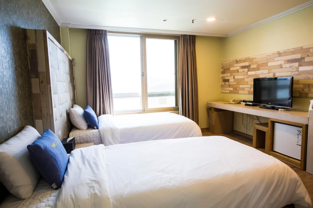 Фото Central Hotel